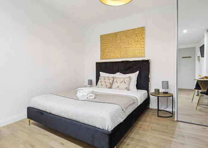 Bnbnova - Louvre & Tuileries Gardens Apartment